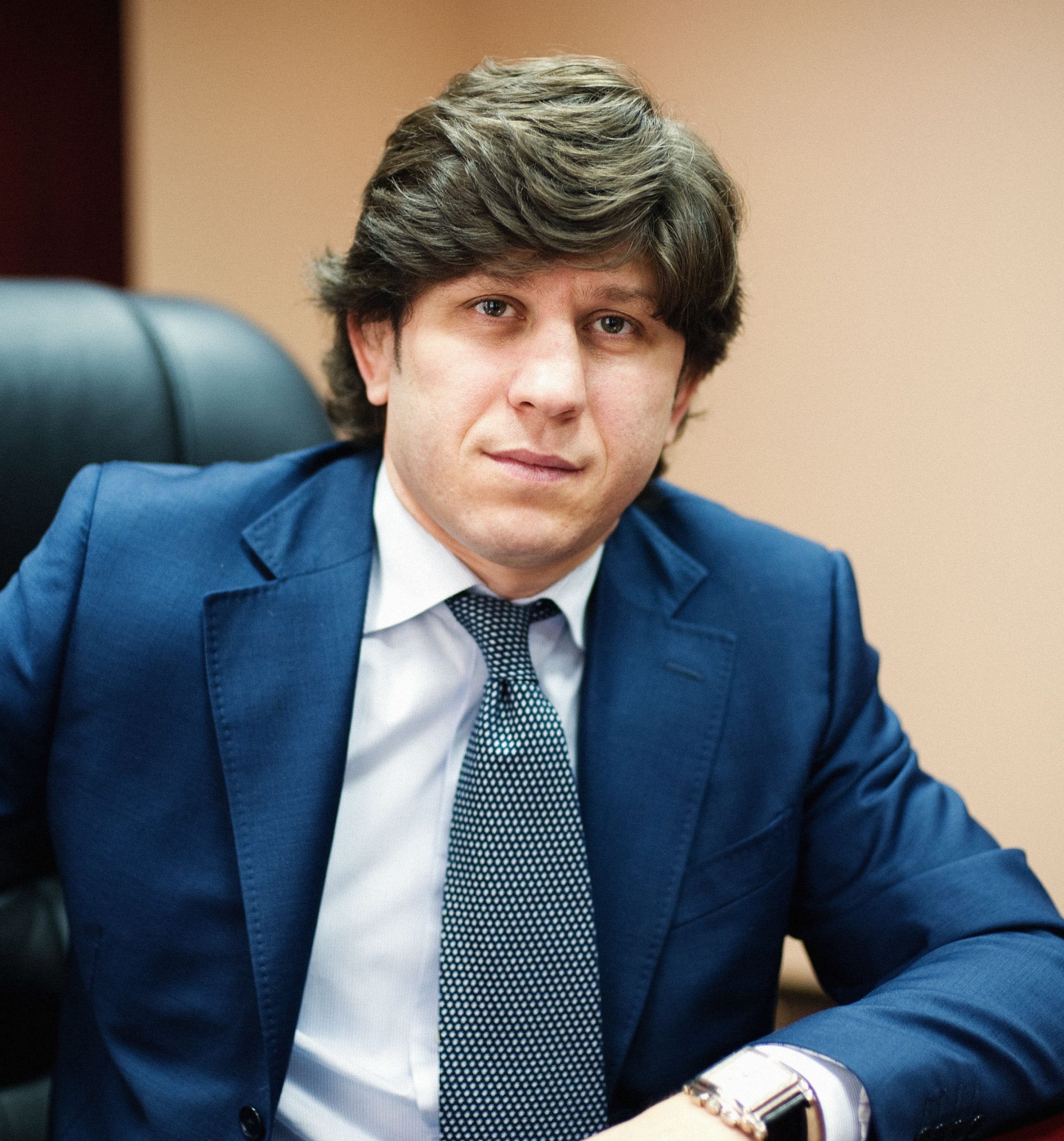 Где сейчас Эльбрус Тедеев в 2025 ? Куда делся и пропал?