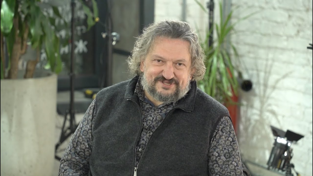 Влад Троицкий