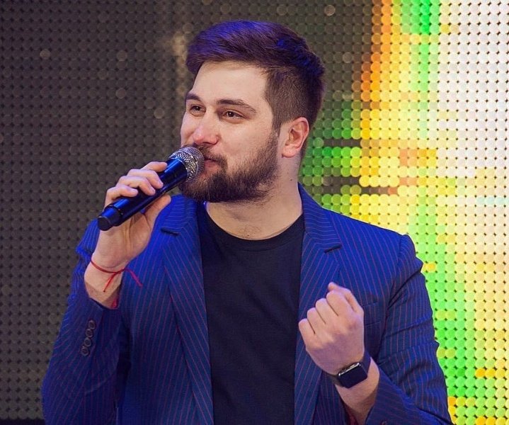 Степан Гига Семья Фото: подробный взгляд на личную жизнь и карьеру