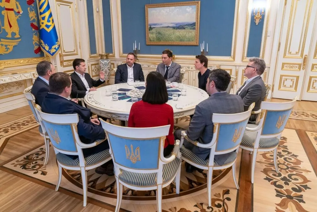 Володимир Зеленський Зріст Вага: Особисті Дані, Біографія та Кар’єра
