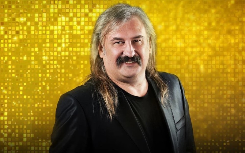 Степан Гіга Біографія: життя, кар’єра та особисте життя відомого співака