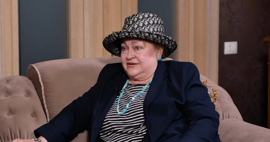 Ніна Набока В Молодості: жизненный путь и начало карьеры