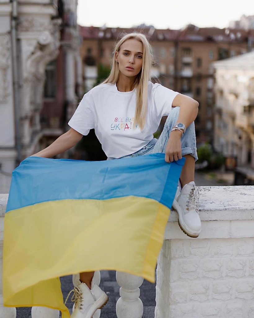 Тарас Цимбалюк Нова Дівчина: Біографія, Карʼєра та Особисте Життя